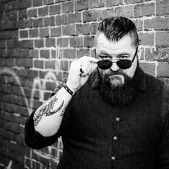 Robb Riley